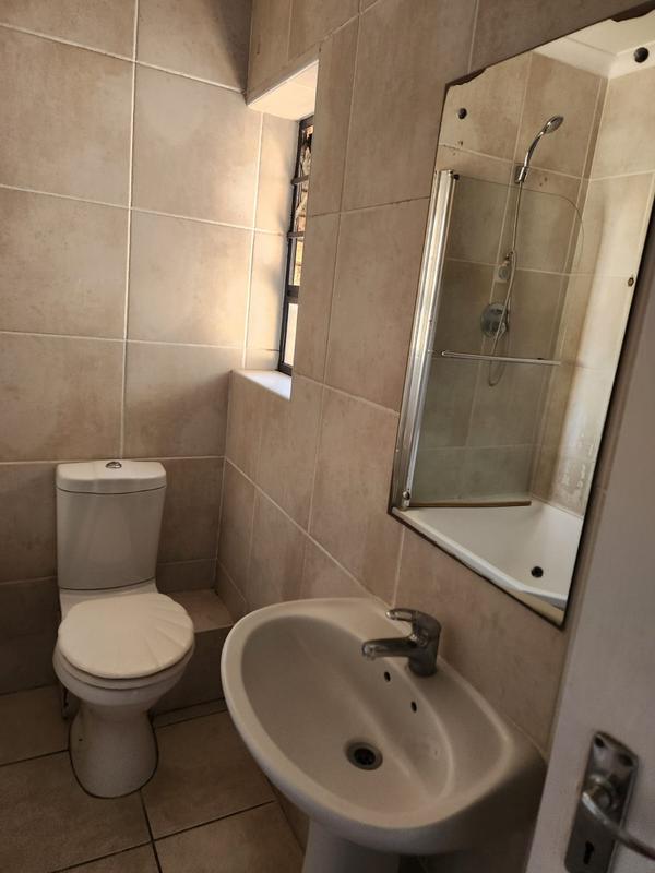 To Let 2 Bedroom Property for Rent in Linton Grange Eastern Cape